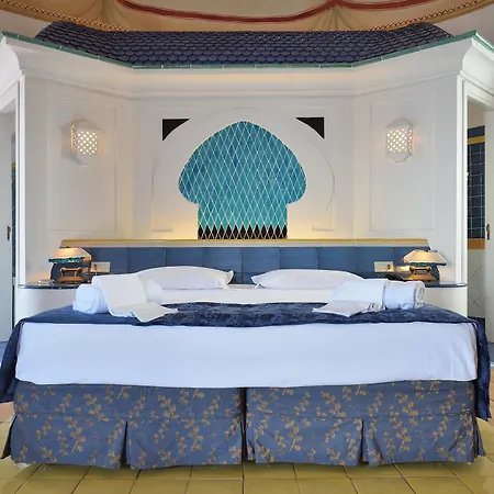 酒店 卢纳康文特酒店