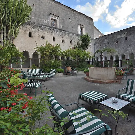 Luna Convento Hotell 4*