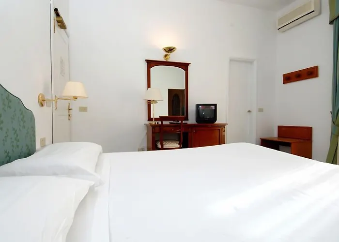 Luna Convento Hotell 4*