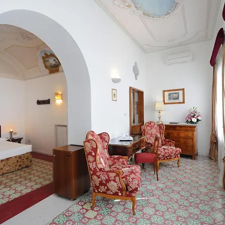 Hotel Luna Convento 4*